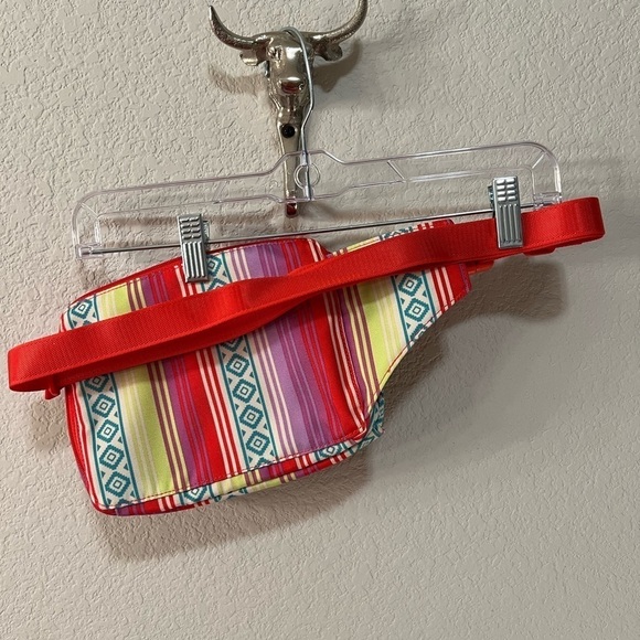 NWT Green/Pink/Red Striped/Tribal Print Vera Bradley Fanny Pack - Picture 7 of 7